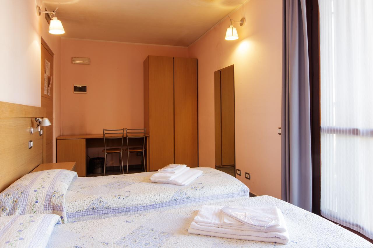 Albergo Verdi Нови-Лигуре Экстерьер фото